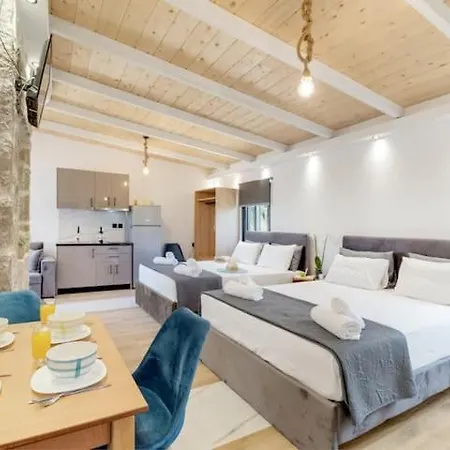 Apartment Delux 1 *